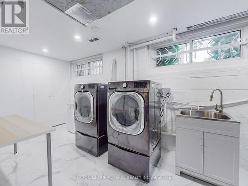 23 Quincy Crescent, Toronto (Henry Farm), ON - Indoor Photo Showing Laundry Room