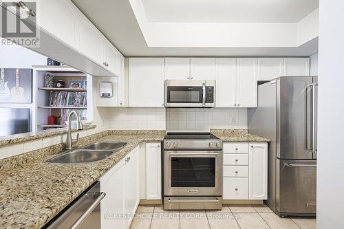 276 - 3 Everson Drive, Toronto (Willowdale East), ON - Indoor Photo Showing Kitchen With Stainless Steel Kitchen With Double Sink