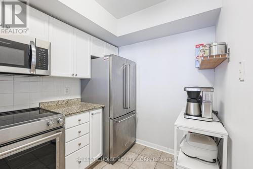 276 - 3 Everson Drive, Toronto (Willowdale East), ON - Indoor Photo Showing Kitchen