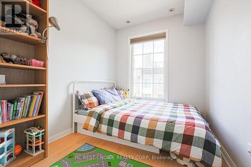 276 - 3 Everson Drive, Toronto (Willowdale East), ON - Indoor Photo Showing Bedroom