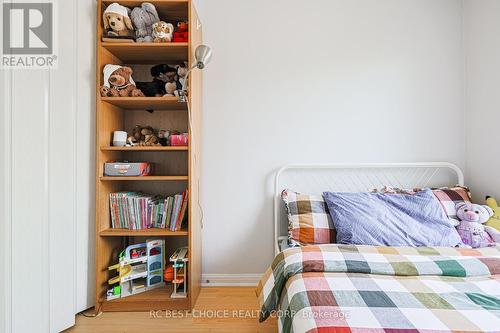 276 - 3 Everson Drive, Toronto (Willowdale East), ON - Indoor Photo Showing Bedroom