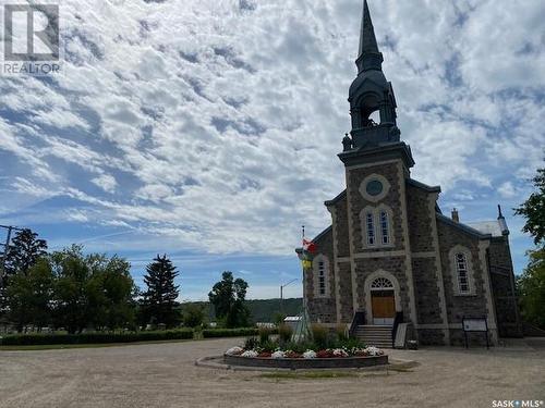 13 Place De L'Eglise, Lebret, SK 