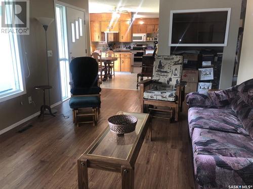 640 2Nd Street Ne, Preeceville, SK - Indoor Photo Showing Living Room