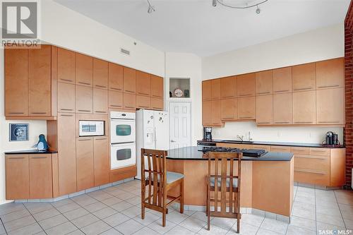 510 1275 Broad Street, Regina, SK - Indoor Photo Showing Kitchen