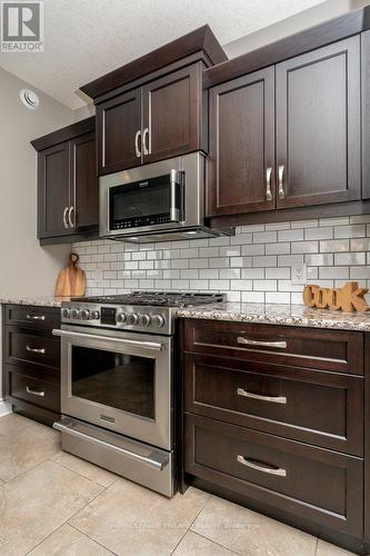 5260 Marion Street, Thames Centre (Dorchester), ON - Indoor Photo Showing Kitchen With Upgraded Kitchen