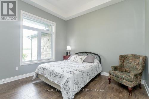 5260 Marion Street, Thames Centre (Dorchester), ON - Indoor Photo Showing Bedroom