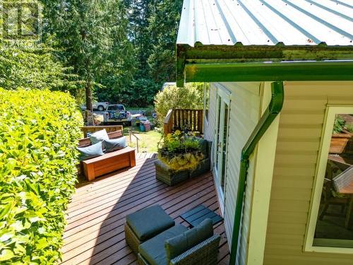 9098 Stager Road, Powell River, BC - Outdoor