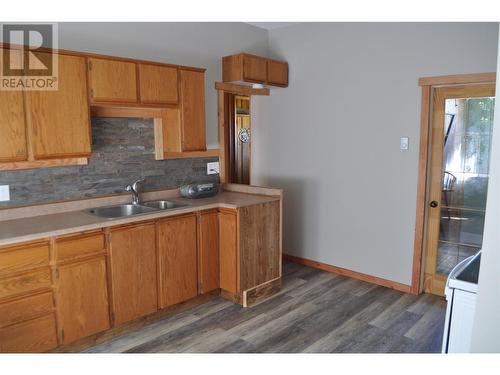 #2280 Shuswap Avenue Lot# B & 12, Lumby, BC - Indoor Photo Showing Kitchen With Double Sink