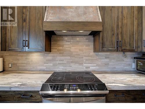 15042 Oyama Road, Lake Country, BC - Indoor Photo Showing Kitchen