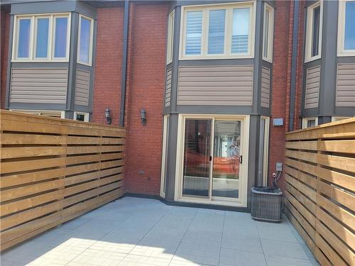 895 Maple Avenue|Unit #634, Burlington, ON - Outdoor With Exterior