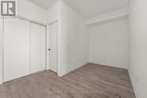 1309 - 220 Missinnihe Way, Mississauga (Port Credit), ON - Indoor Photo Showing Other Room