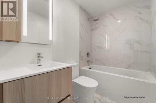 1309 - 220 Missinnihe Way, Mississauga (Port Credit), ON - Indoor Photo Showing Bathroom