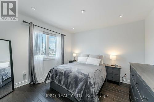 176 Landsbridge Street, Caledon (Bolton East), ON - Indoor Photo Showing Bedroom