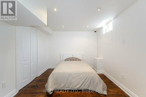 176 Landsbridge Street, Caledon (Bolton East), ON - Indoor Photo Showing Bedroom