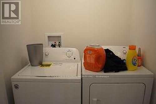 1644 Hetherington Drive, Peterborough, ON - Indoor Photo Showing Laundry Room