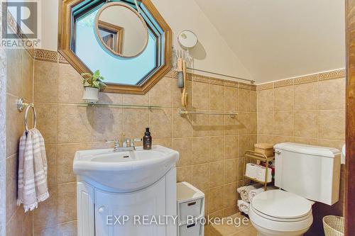 580 Fifty Road, Hamilton (Winona Park), ON - Indoor Photo Showing Bathroom