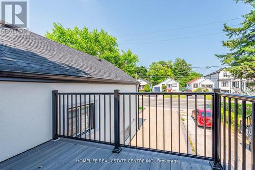 310 Pharmacy Avenue, Toronto (Clairlea-Birchmount), ON - Outdoor With Exterior