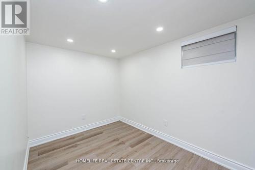 310 Pharmacy Avenue, Toronto (Clairlea-Birchmount), ON - Indoor Photo Showing Other Room