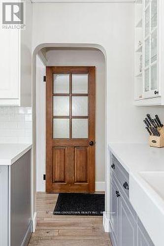 293 Barrie Street, Essa (Thornton), ON - Indoor Photo Showing Kitchen