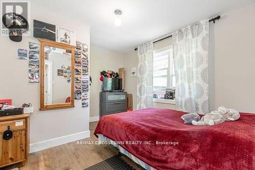 293 Barrie Street, Essa (Thornton), ON - Indoor Photo Showing Bedroom