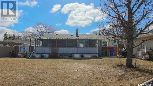 2924 3Rd Avenue N, Regina, SK - Outdoor With Deck Patio Veranda