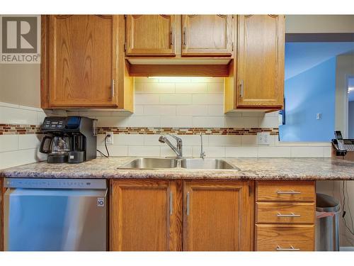 797 Leon Avenue Unit# 208, Kelowna, BC - Indoor Photo Showing Kitchen With Double Sink