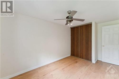 bedroom 3 with closet - 1410 Palmerston Drive, Ottawa, ON - Indoor Photo Showing Other Room