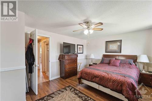 large master with wall to wall closets - 1410 Palmerston Drive, Ottawa, ON - Indoor Photo Showing Bedroom