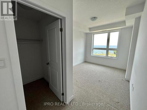 436 - 101 Shoreview Place, Hamilton (Lakeshore), ON - Indoor Photo Showing Other Room