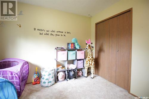 221 4Th Avenue, Whitewood, SK - Indoor Photo Showing Other Room