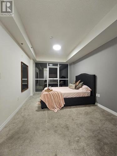 802 - 560 North Service Road, Grimsby, ON - Indoor Photo Showing Bedroom