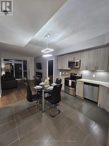 802 - 560 North Service Road, Grimsby, ON - Indoor Photo Showing Kitchen With Stainless Steel Kitchen