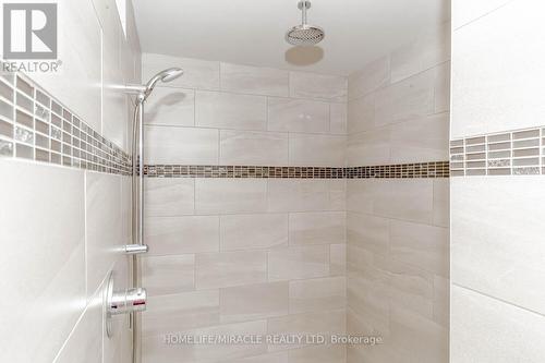 32 Mcintyre Lane, East Luther Grand Valley (Grand Valley), ON - Indoor Photo Showing Bathroom