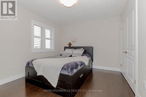 32 Mcintyre Lane, East Luther Grand Valley (Grand Valley), ON - Indoor Photo Showing Bedroom