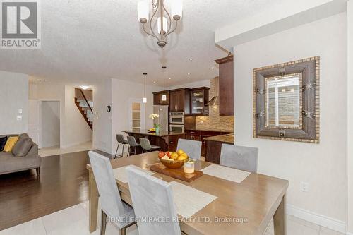 32 Mcintyre Lane, East Luther Grand Valley (Grand Valley), ON - Indoor Photo Showing Dining Room