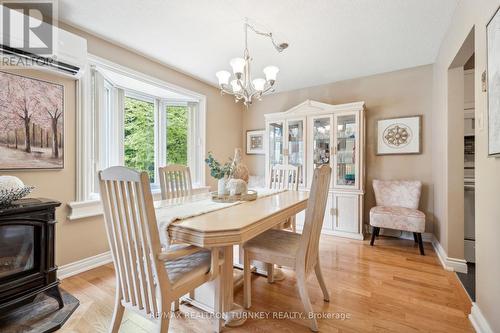 823 Church Drive, Innisfil (Lefroy), ON - Indoor Photo Showing Dining Room