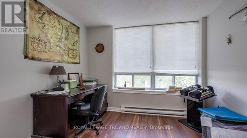 605 - 1510 Richmond Street, London, ON - Indoor Photo Showing Office