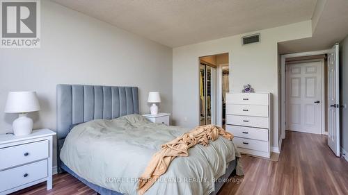 605 - 1510 Richmond Street, London, ON - Indoor Photo Showing Bedroom