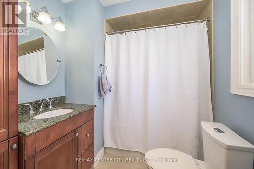 675 Dunboyne Crescent, London, ON - Indoor Photo Showing Bathroom