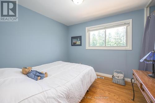 675 Dunboyne Crescent, London, ON - Indoor Photo Showing Bedroom