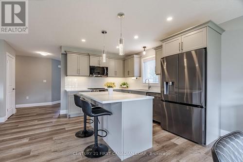 26 Triebner Street, South Huron (Exeter), ON - Indoor Photo Showing Kitchen With Upgraded Kitchen