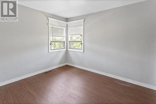 4581 Samuelson Road, Canyon, BC - Indoor Photo Showing Other Room