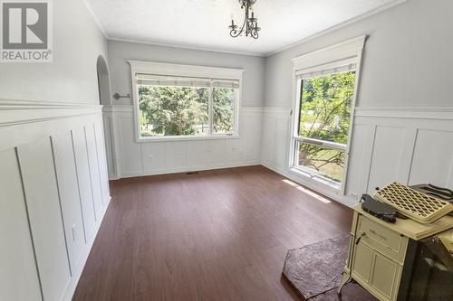 4581 Samuelson Road, Canyon, BC - Indoor Photo Showing Other Room