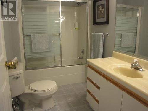 66 500 Wotzke Drive, Williams Lake, BC - Indoor Photo Showing Bathroom