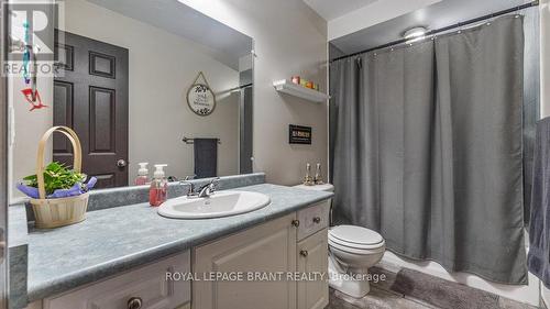 45 Brewster Way, Brantford, ON - Indoor Photo Showing Bathroom