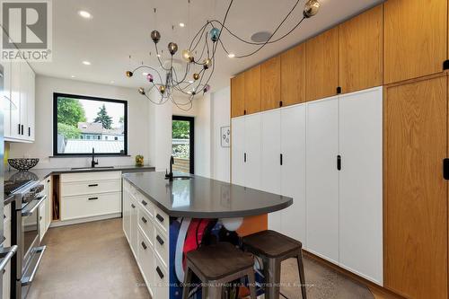 551 Clinton Street, Toronto (Annex), ON - Indoor Photo Showing Kitchen