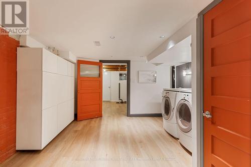 551 Clinton Street, Toronto (Annex), ON - Indoor Photo Showing Laundry Room