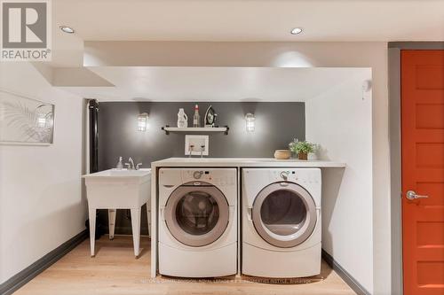 551 Clinton Street, Toronto (Annex), ON - Indoor Photo Showing Laundry Room