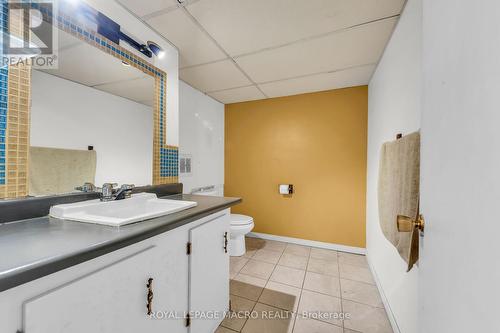 110 Guildwood Drive, Hamilton (Gurnett), ON - Indoor Photo Showing Bathroom