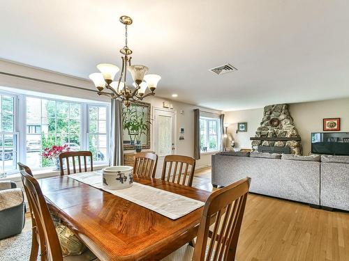 Dining room - 50 Av. Carmen, Saint-Sauveur, QC - Indoor Photo Showing Dining Room